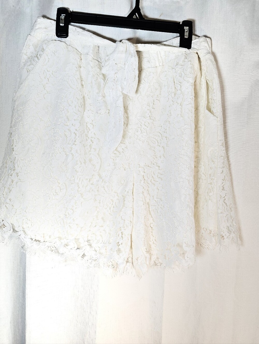 2/$20 Cato 18/20W Lace Tie-Waist Shorts